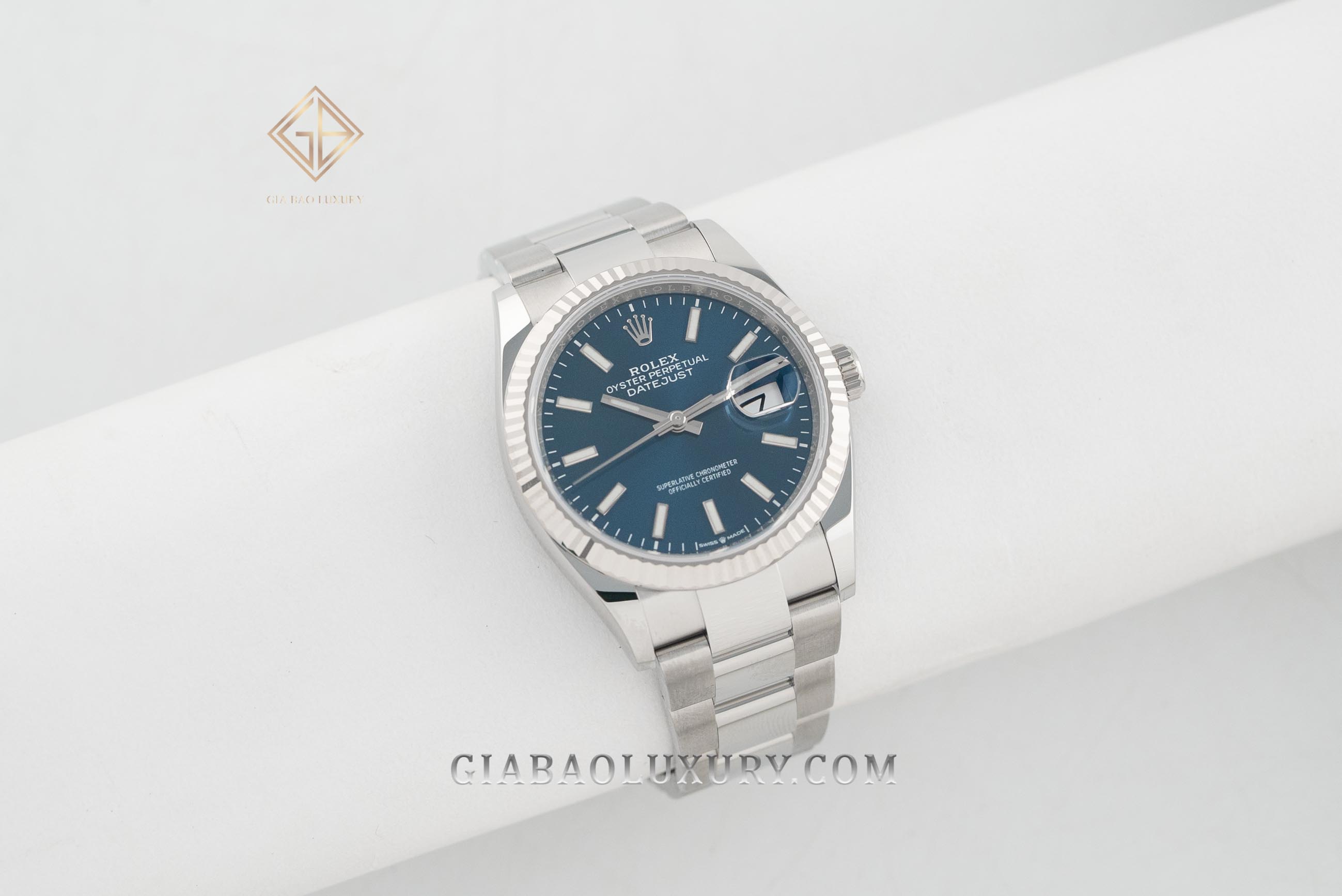 Đồng Hồ Rolex Datejust 36 126234 Mặt Số Xanh Dây Đeo Oyster