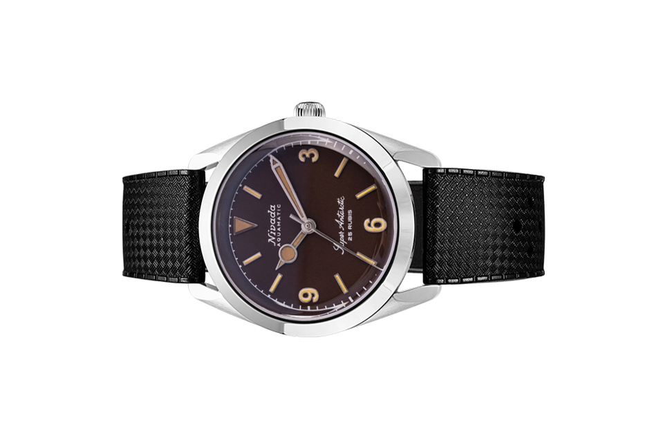 Đồng hồ đeo tay thương hiệu Nivada Grenchen, dòng sản phẩm Super Antarctic 3.6.9, Ref num 32031A, mặt số nhiệt đới mờ, size 38mm, máy tự động, vỏ bằng thép không gỉ 316L, dây da bò, mới 100%