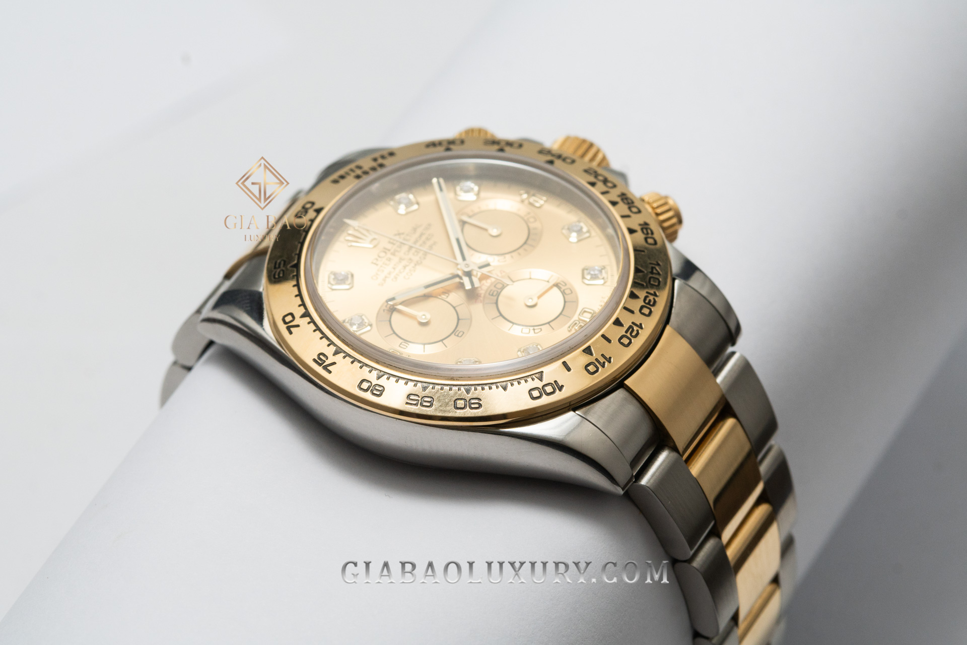 Đồng Hồ Rolex Cosmograph Daytona 116503 Mặt Số Vàng Champagne Nạm Kim Cương