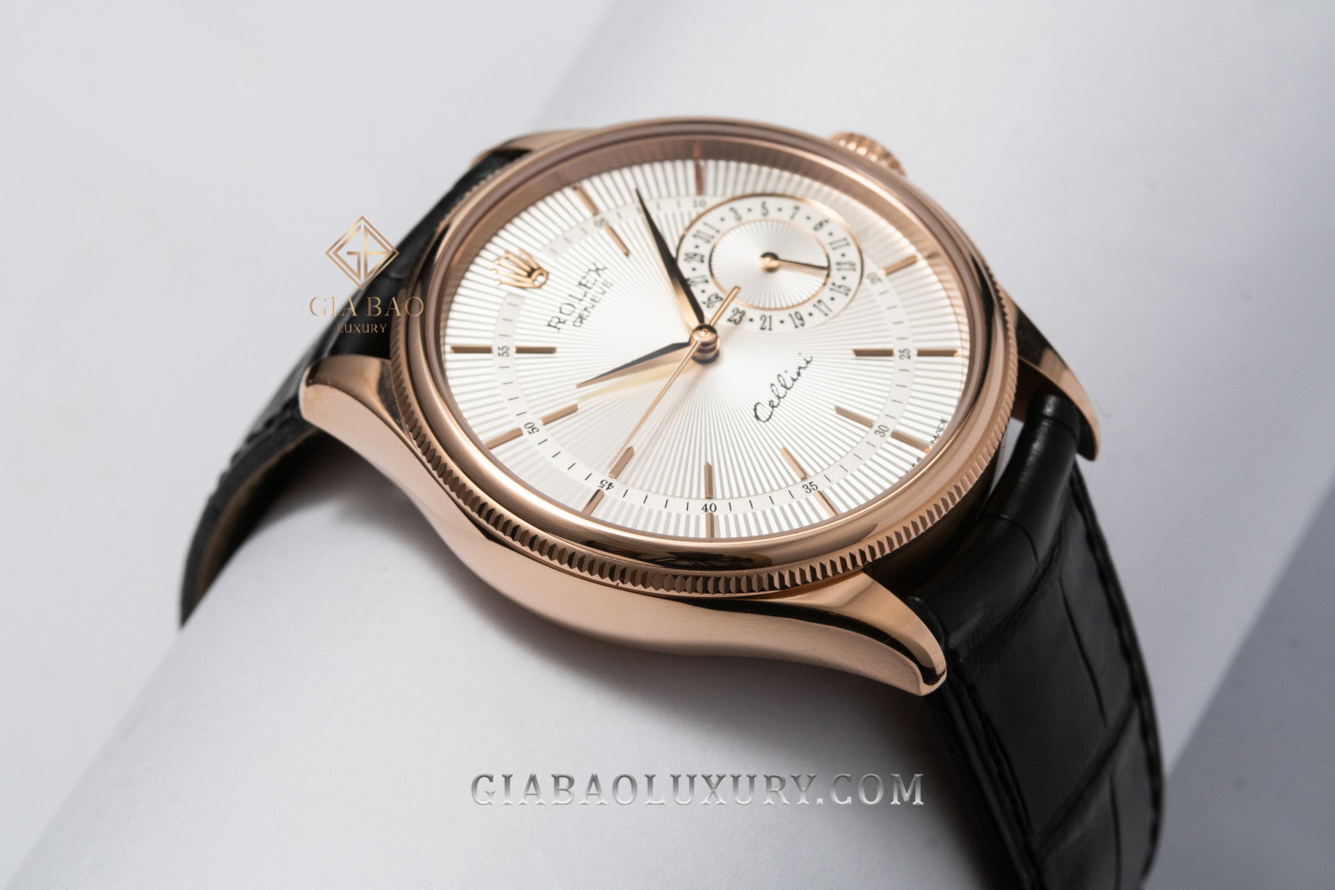 Đồng Hồ Rolex Cellini Date 50515 Mặt Số Bạc