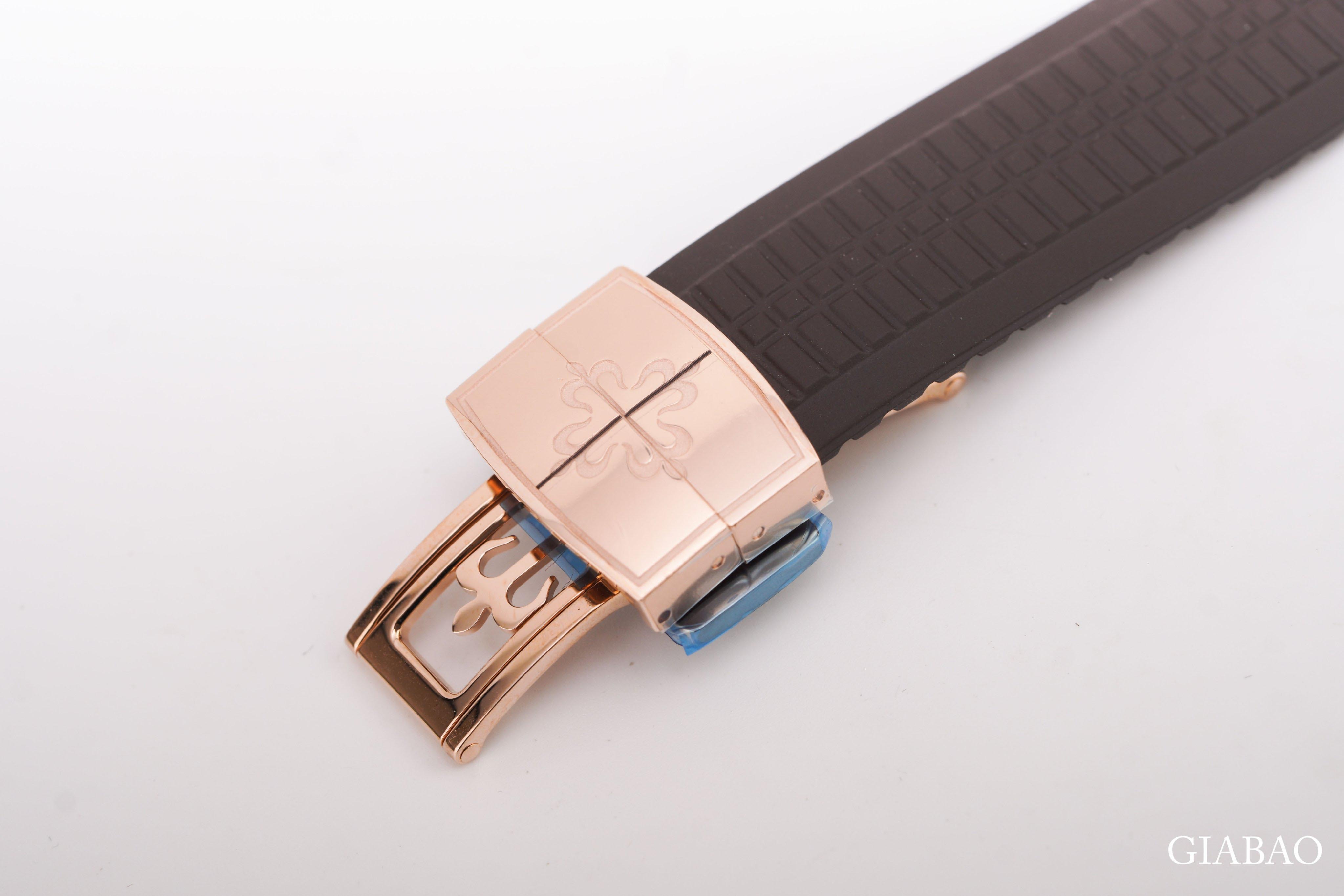 Đồng hồ Patek Philippe Aquanaut 5164R-001 Đồng hồ Patek Philippe Aquanaut 5164R-001