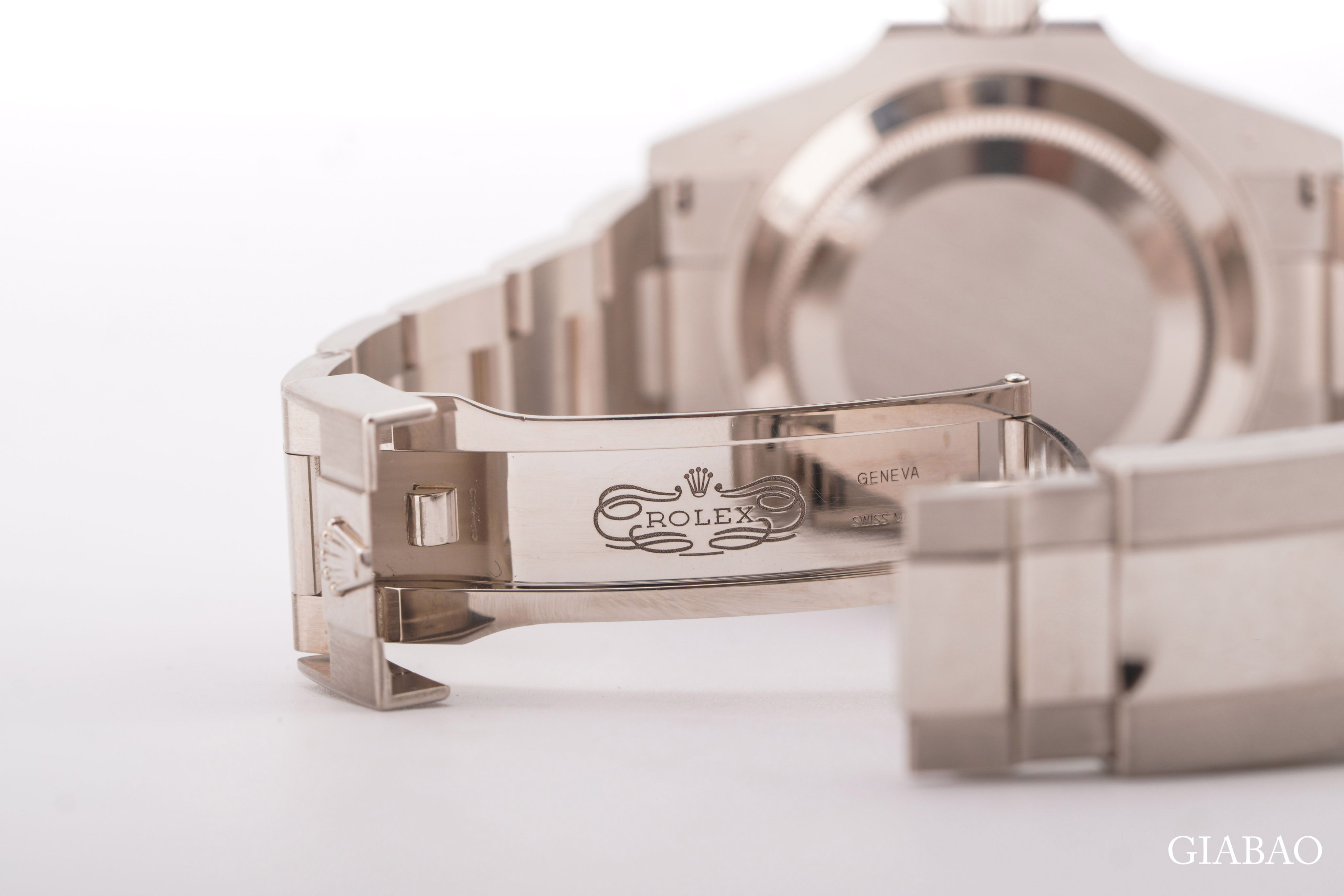 Đồng Hồ Rolex Submariner 126619LB Mặt Số Đen Đồng Hồ Rolex Submariner 126619LB Mặt Số Đen (Like New)