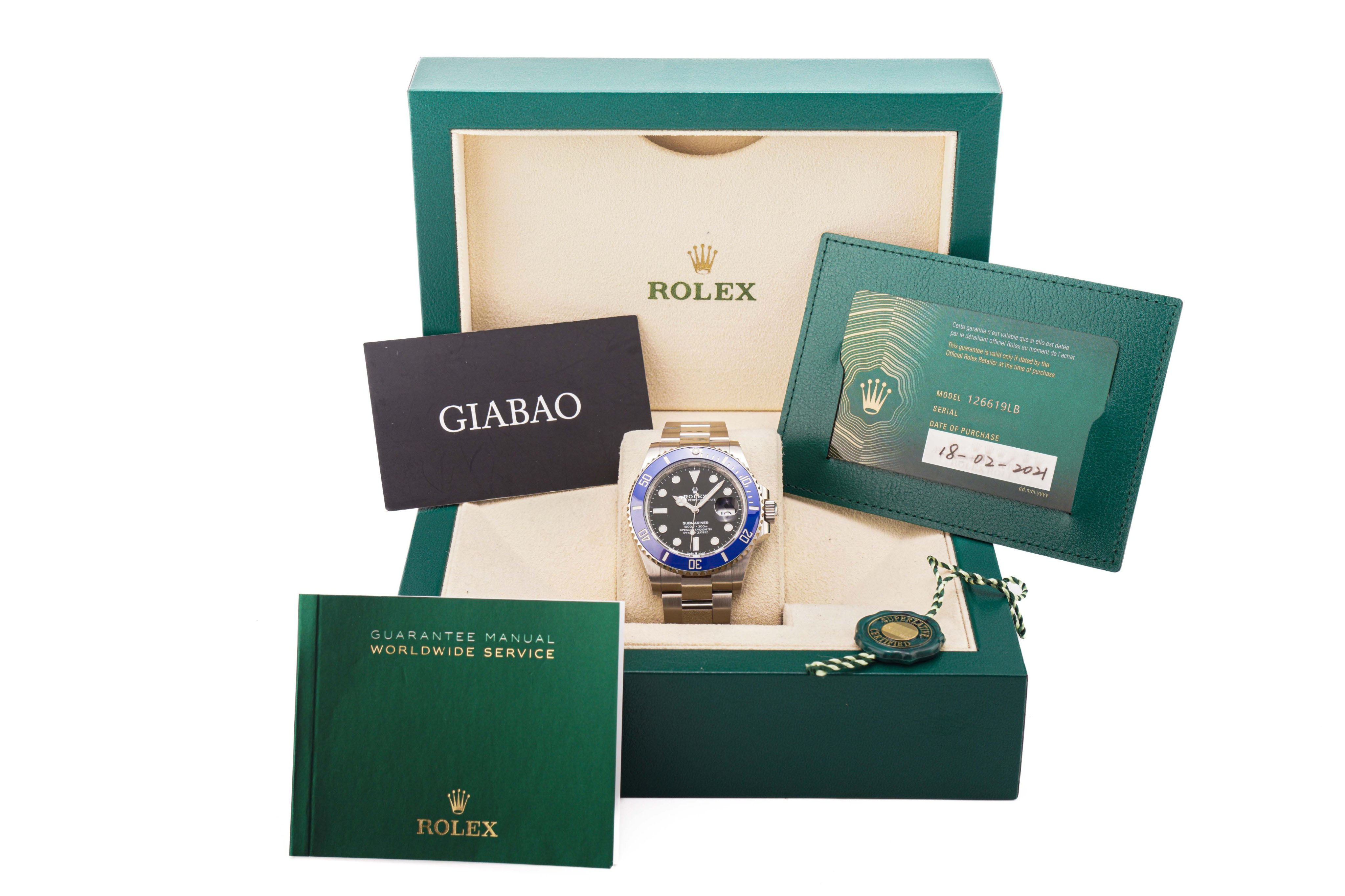 Đồng Hồ Rolex Submariner 126619LB Mặt Số Đen (Like New)