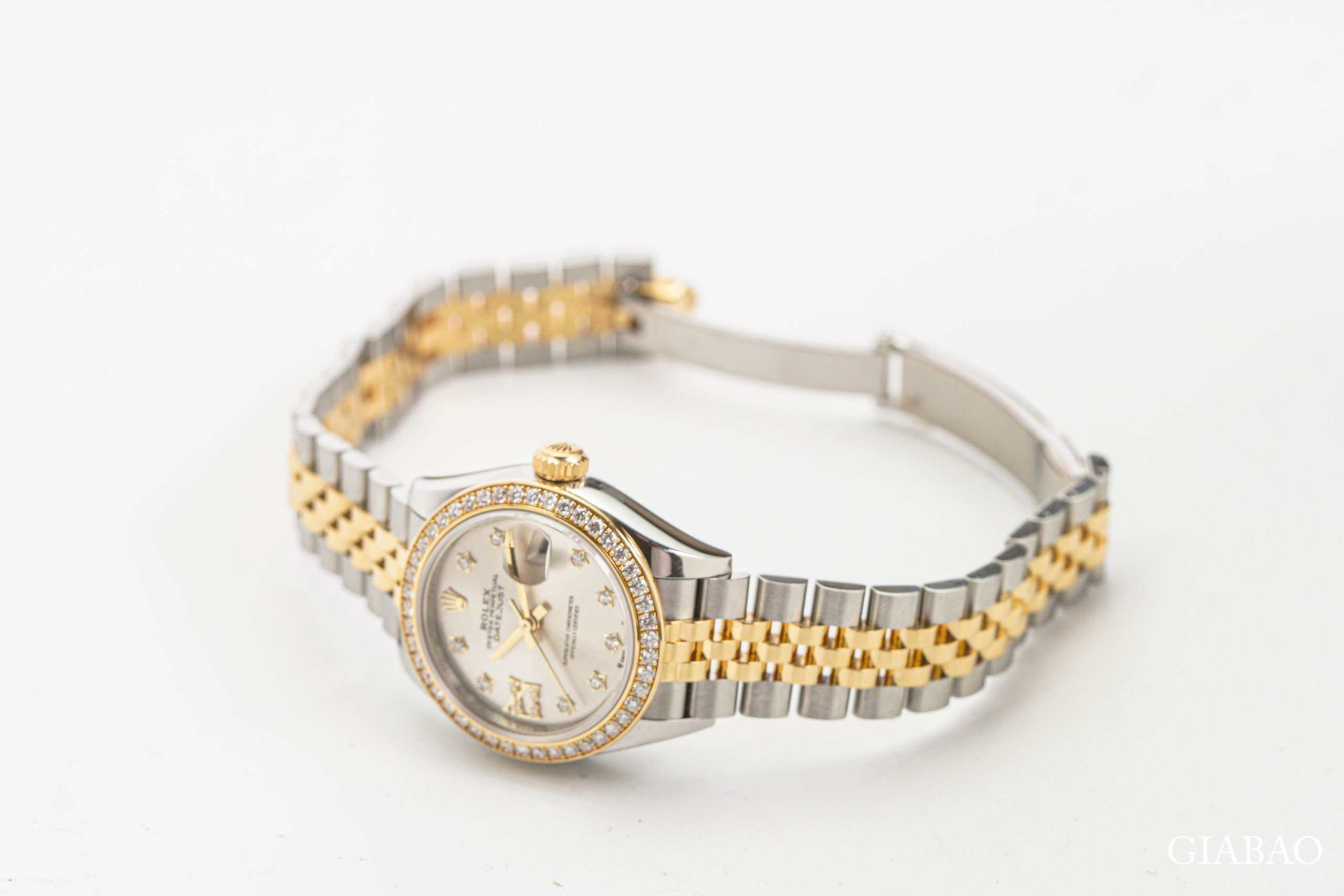 Đồng Hồ Rolex Lady-Datejust 28 279383RBR Mặt Số Bạc Cọc Số Sao Đồng Hồ Rolex Lady-Datejust 28 279383RBR Mặt Số Bạc Cọc Số Sao (Like New)