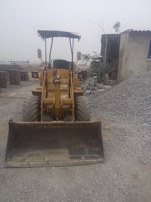 ban may xuc lat cu gau 0,4 m4 Komatsu