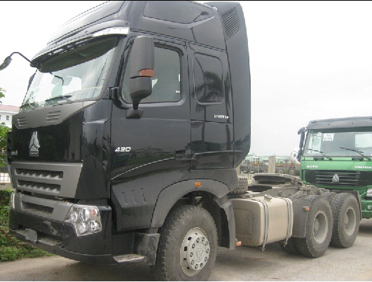 xe đầu kéo Howo 420 cabin A7