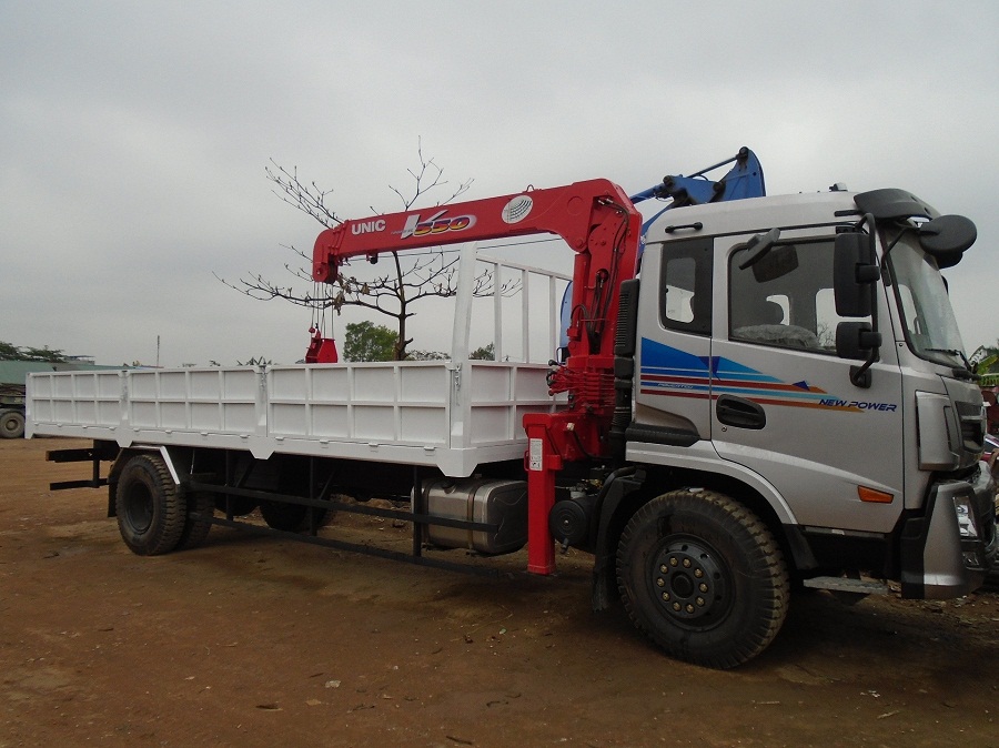 bán xe tải gắn cẩu tự hành 5 tấn giá rẻ