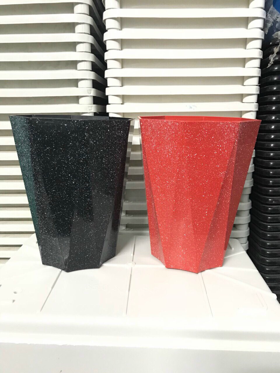 Chậu Kim Cương 8 cạnh 25x30H (cm)