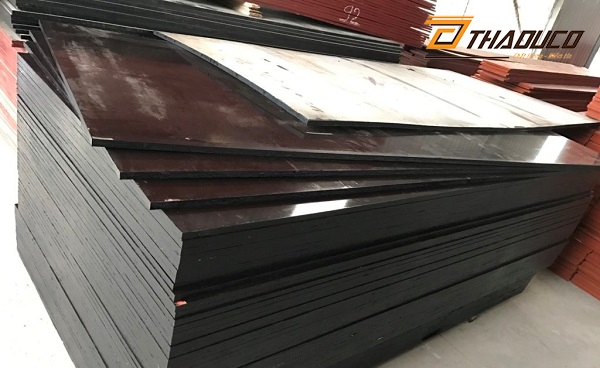 Có nên lựa chọn mẫu cốp pha phủ phim giá rẻ không?