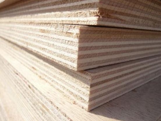 Ứng dụng của ván ép trong nội thất và xây dựng