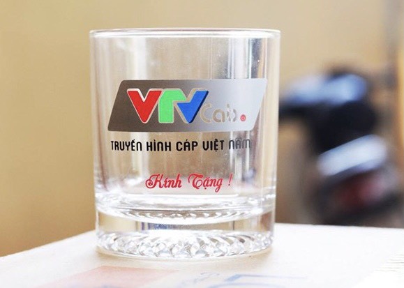 Ly thủy tinh UG350