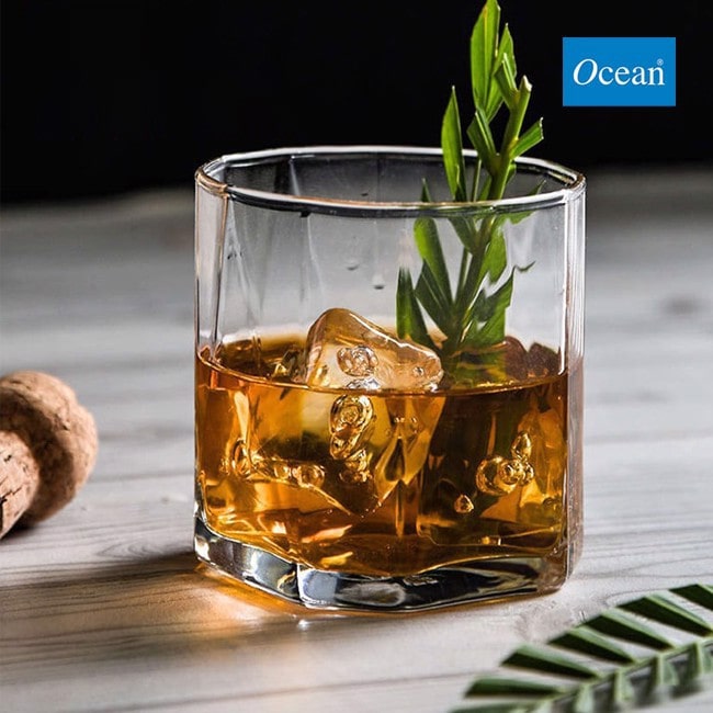 Ly thủy tinh Ocean uống rượu B02311