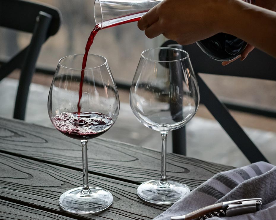 Ly rượu vang đỏ