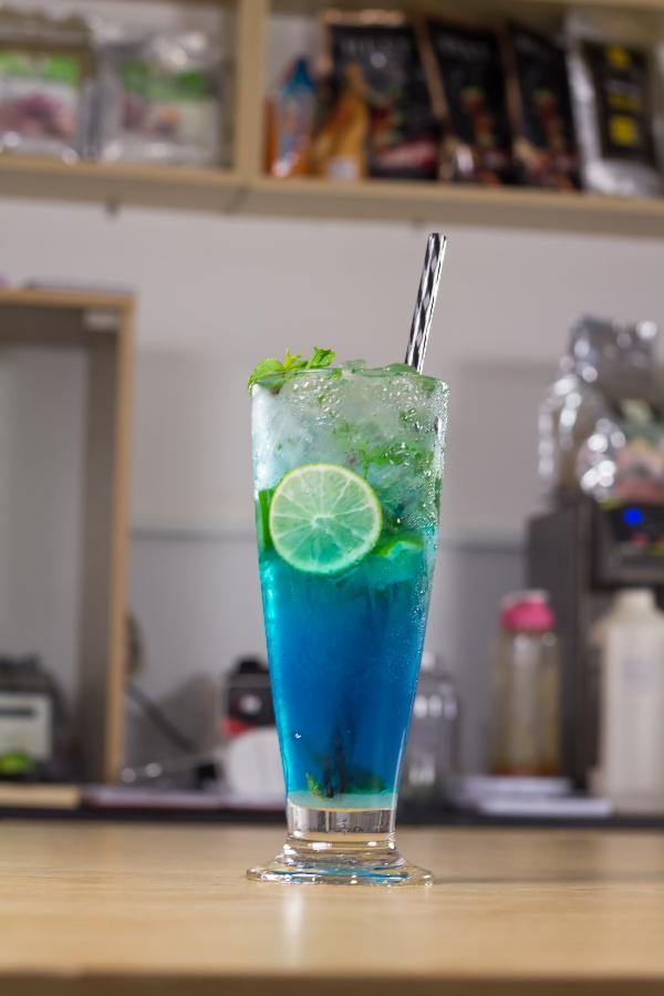 Ly thủy tinh Ocean B17514