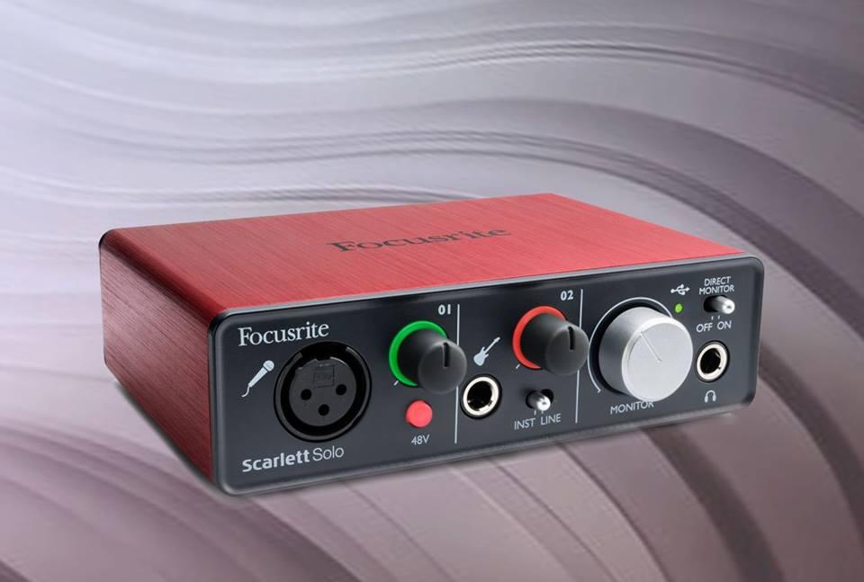 Card sound thu âm Focusrite Scarlett solo