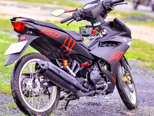 Mua decal dán xe máy ở đâu