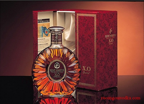 RƯỢU REMY MARTIN XO