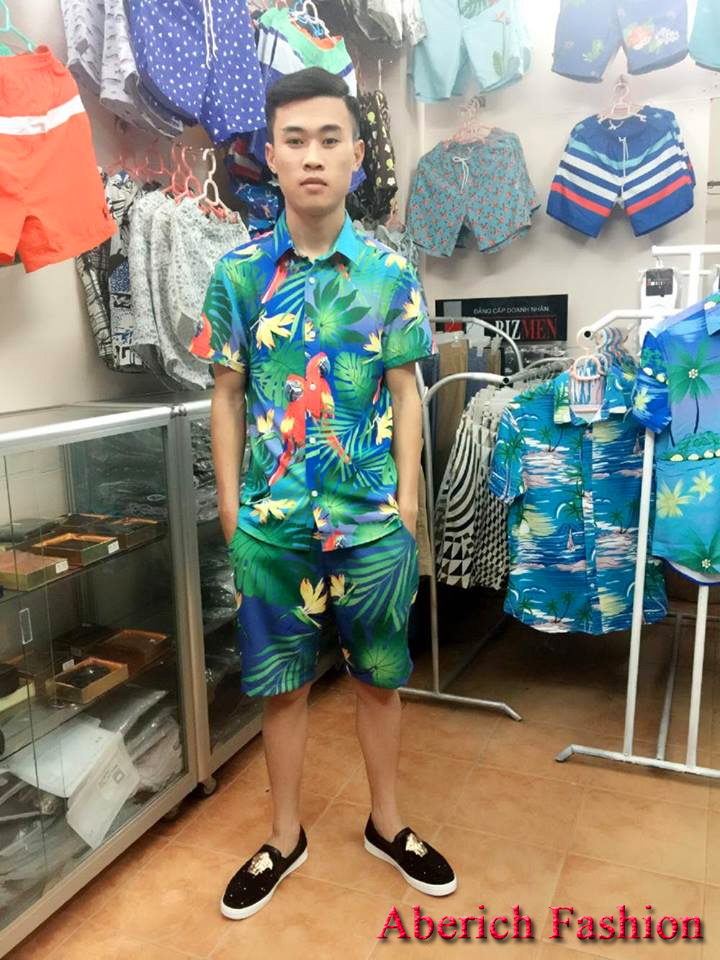 Cuồng nhiệt cùng mùa hè với quần short họa tiết hoa văn? Cuồng nhiệt cùng mùa hè với quần short họa tiết hoa văn?