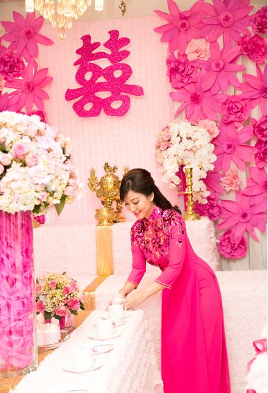 cach-trang-tri-phong-khach-ngay-cuoi