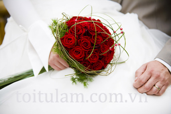 Những mẫu hoa cầm tay cô dâu đẹp mắt, sang trọng, lịch sự,.