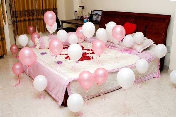 Tự tay trang trí giường cưới gọn gàng, lãng mạn đêm tân hôn 1