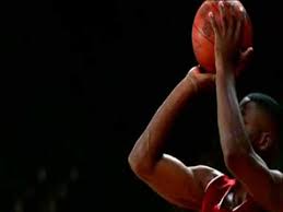 cách cầm bóng ném rổ