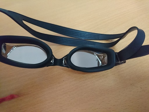 Mắt kính bơi Aryca