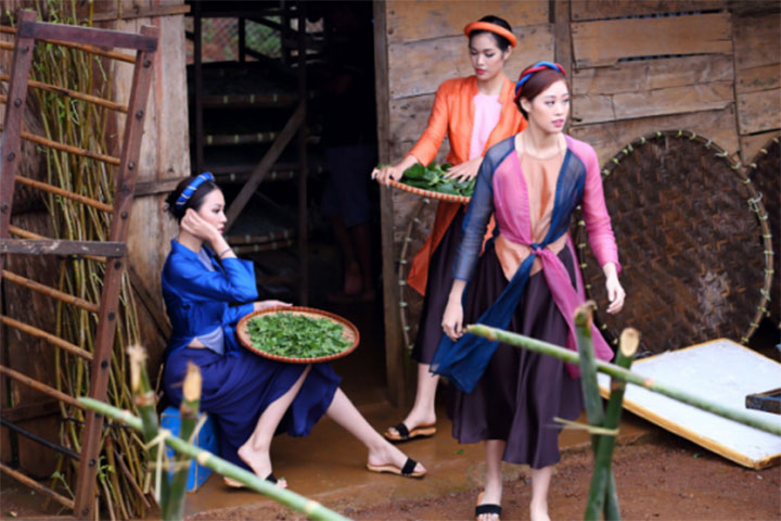 BST Lụa xưa của Sensorial trong Siêu Mẫu Việt Nam