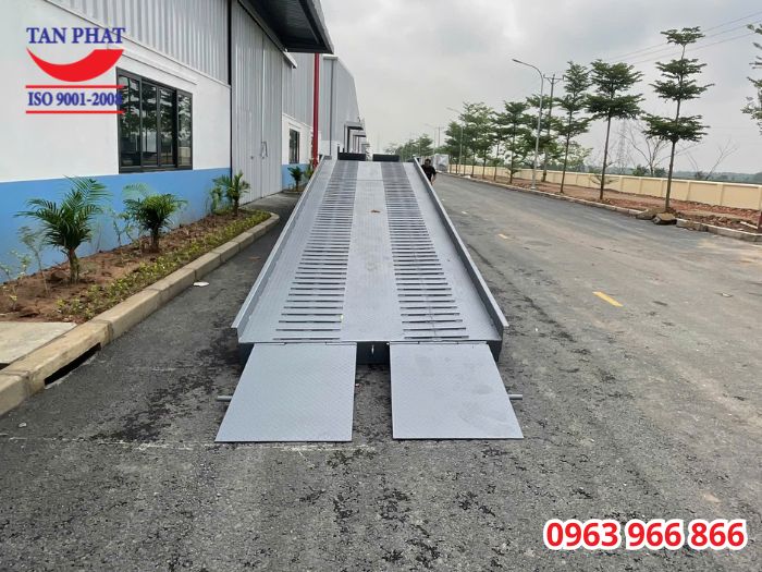 Quy trình bàn giao cầu dẫn xe nâng tại Hải Phòng
