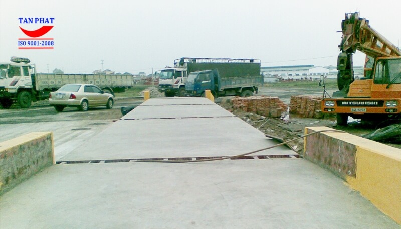 Cân ô tô 100 tấn sử dụng bàn cân bê tông cốt thép