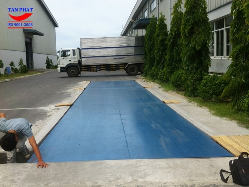 Báo giá trạm cân ô tô 80 tấn - Cân ô tô 80 tấn dài 12m được lắp đặt tại thành phố Vinh, Nghệ An