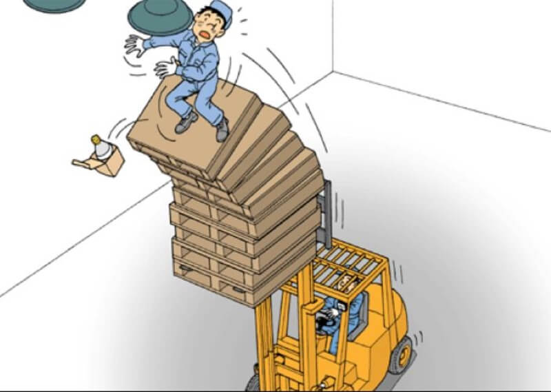 Không chuyển tải khi có người đứng trên tải