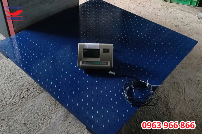 Cân sở hữu thiết kế cơ khí vững chắc, thiết bị nhập khẩu chính hãng