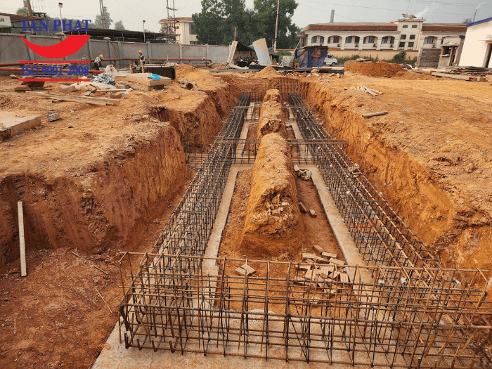 Quá trình xây dựng móng cân ô tô 100 tấn 18x3m