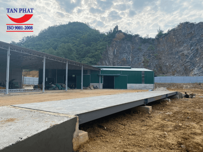 Bàn cân sở hữu kết cấu cơ khí chắc chắn, bền vững