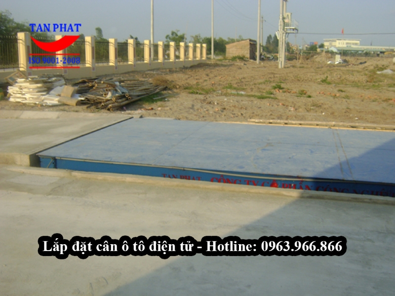 Hình ảnh bàn cân ô tô 20 tấn do Tân Phát sản xuất và giám sát lắp đặt