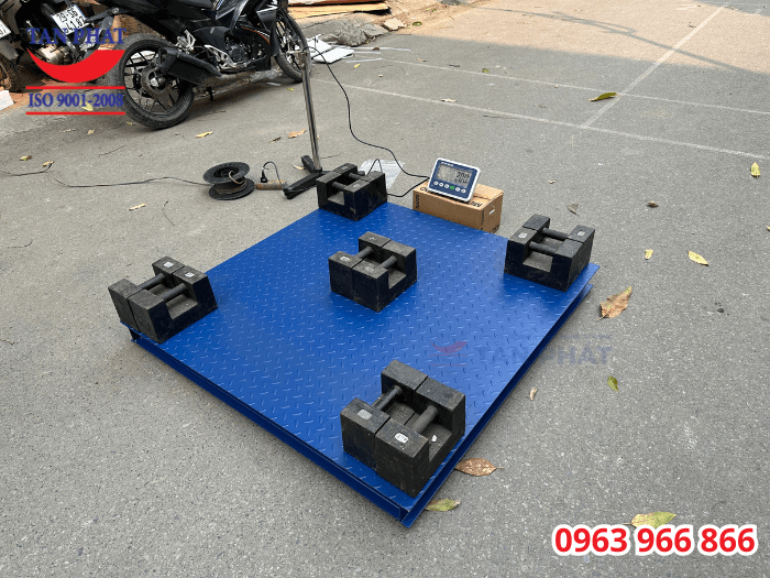 Hiệu chỉnh cân với bộ quả chuẩn đảm bảo cân hoạt động chính xác