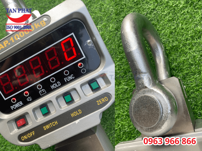 Cân sở hữu 4 phím chức năng, màn hình LED đỏ, khuyên cân từ chất liệu thép chịu lực chất lượng cao