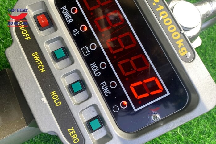 Cân có 4 phím chức năng, chuyển đổi chế độ