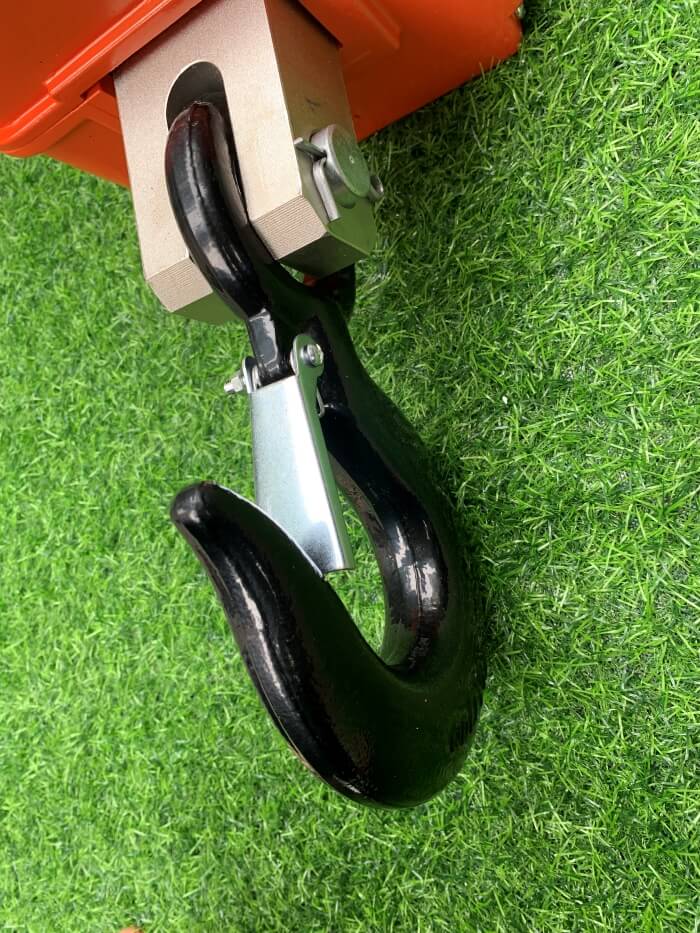 Phần móc treo của cân chắc chắn