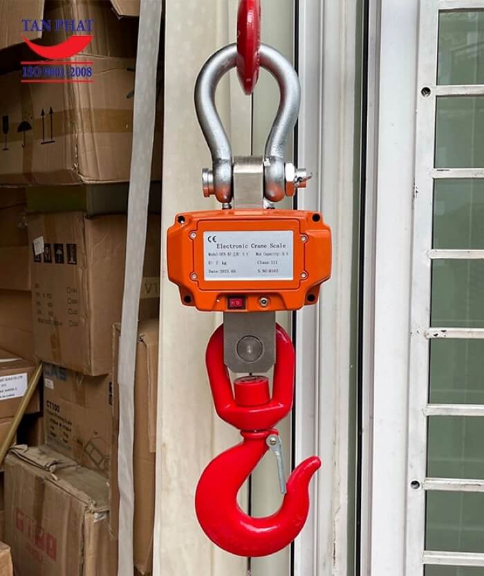 Mặt sau cân móc cẩu OCS JJE 3 tấn