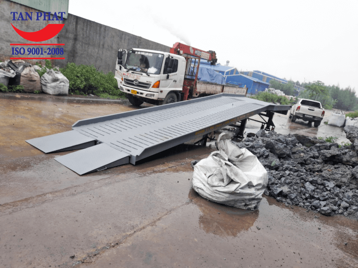 Cầu có kích thước tổng thể 11.000x2.400mm