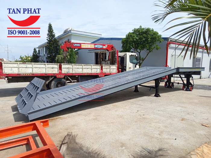 Cầu lên container 10 tấn được bàn giao hoàn thiện tại TX.Duy Tiên, tỉnh Hà Nam