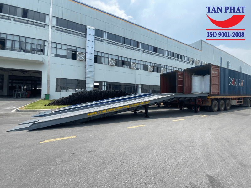 Hình ảnh tổng quan cầu xe nâng 10 tấn Tân Phát thực hiện tại Hưng Yên