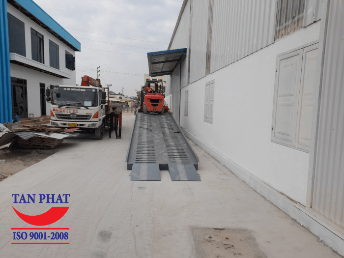 Quá trình bàn giao và nghiệm thu cầu container