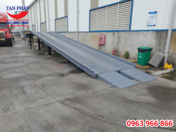 Cầu dẫn xe nâng 15 tấn, dài 15m giao hoàn thiện tại huyện Yên Mỹ, tỉnh Hưng Yên