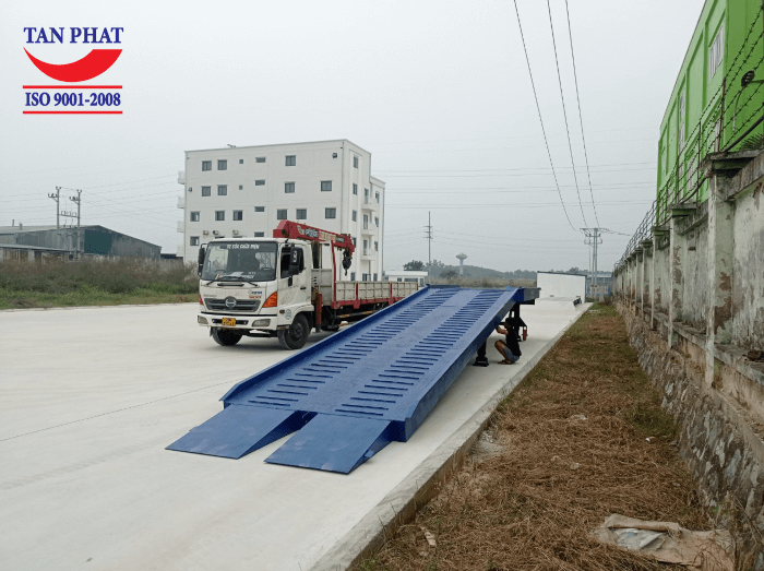 Tân Phát bàn giao cầu container 8 tấn, dài 13m tại thành phố Yên Bái