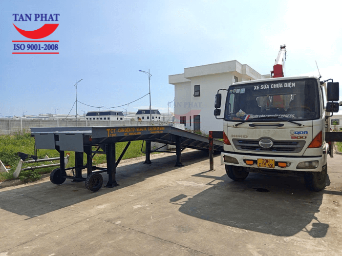 Sản phẩm được bảo hành 12-24 tháng, vận chuyển, lắp đặt tận nơi cho khách hàng