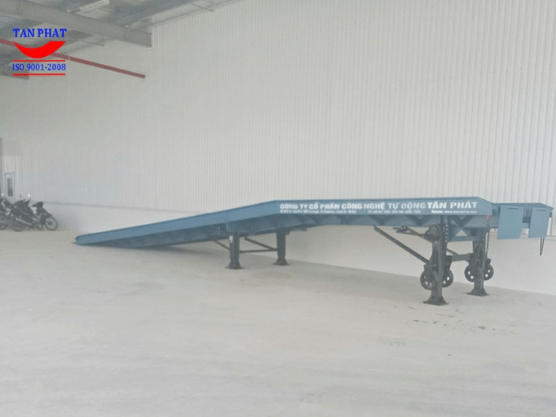 Cầu dẫn xe nâng 10 tấn được lắp đặt tại Bình Xuyên, Vĩnh Phúc