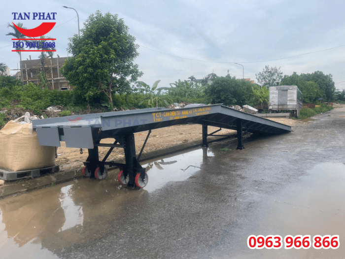 Cầu sử dụng kết cấu dầm thép U, I đúc chắc chắn